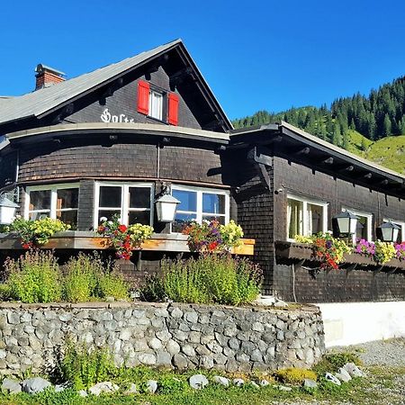 Gasthof Auerhahn レッヒ エクステリア 写真