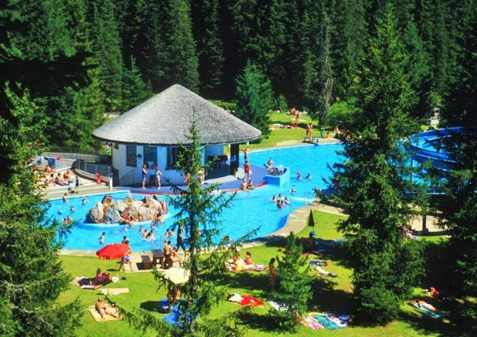 Gasthof Auerhahn レッヒ エクステリア 写真