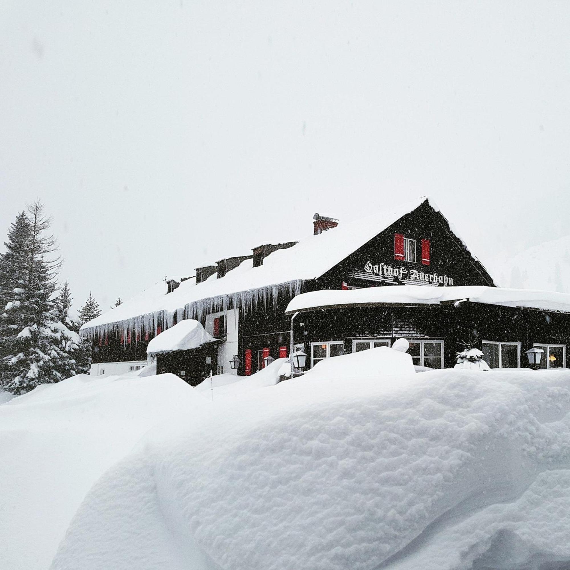 Gasthof Auerhahn レッヒ エクステリア 写真